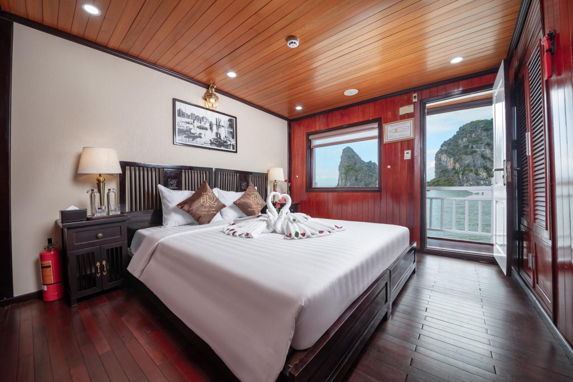Ruby Cruise Hotel Ha Long Exterior foto