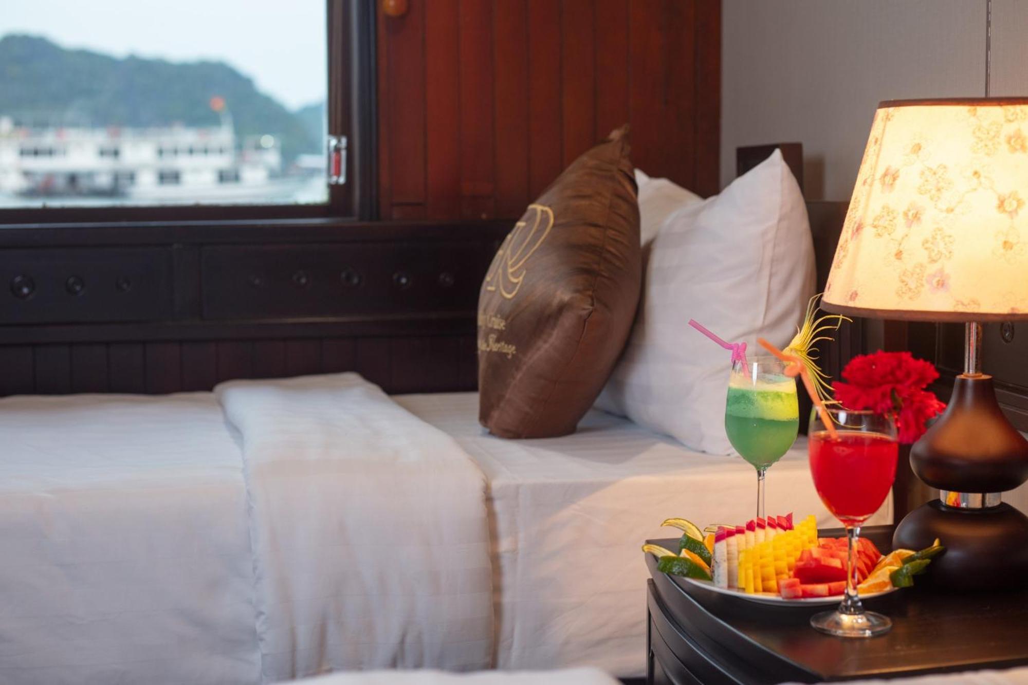 Ruby Cruise Hotel Ha Long Exterior foto